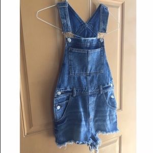 🏄Brandy Melville overalls XS🏄