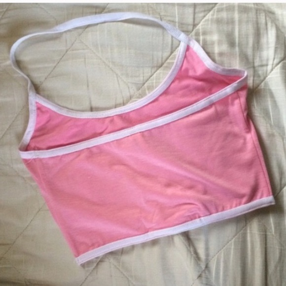 💟Pink Sporty Crop Top💟 - Picture 2 of 3