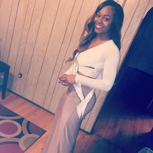 Meet your Posher, Tiara