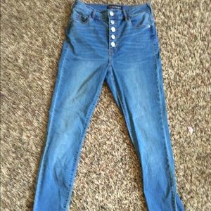 Bullhead Button Up Jeans