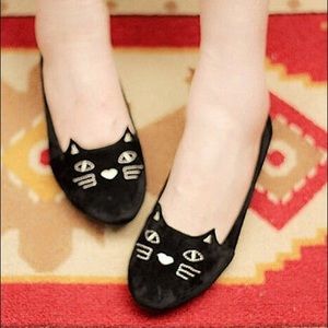 Cute cat flats