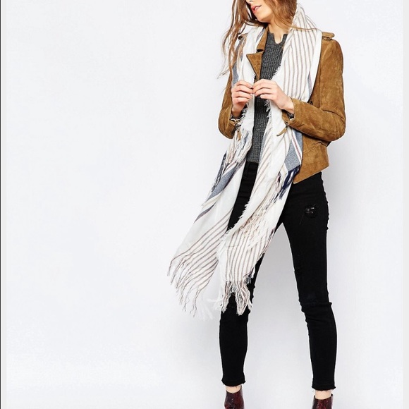 ASOS oversized blanket scarf - Picture 2 of 3