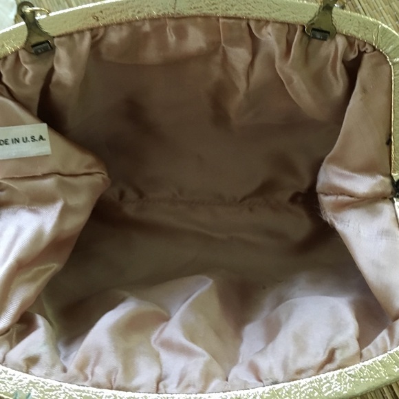 GOLD TONE BAG - Picture 3 of 4