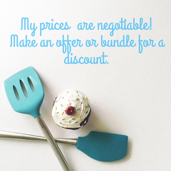 NEW LISTINGS! - Picture 2 of 3