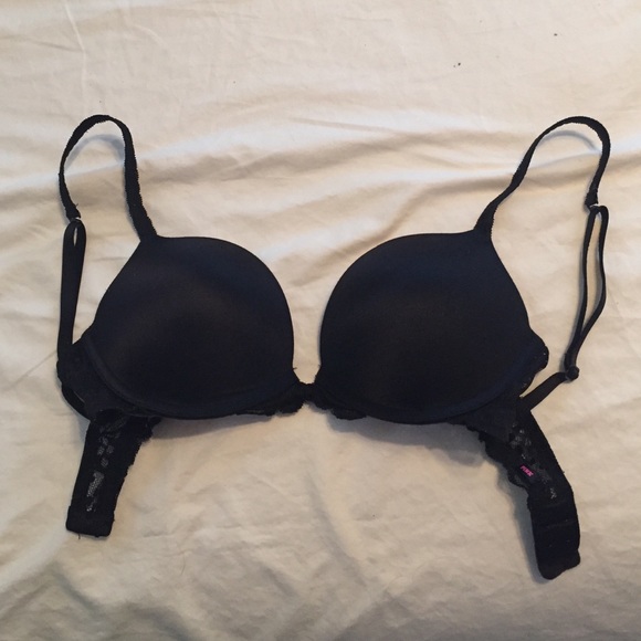 Black vs pink bra