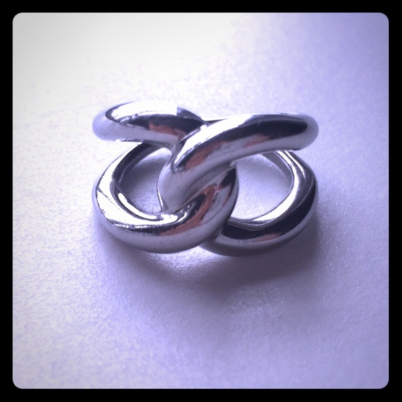 Michael Kors thumb ring