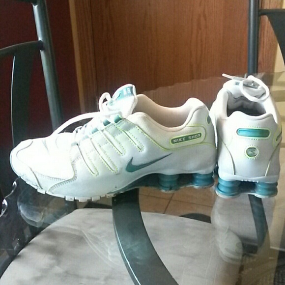 Nike shox