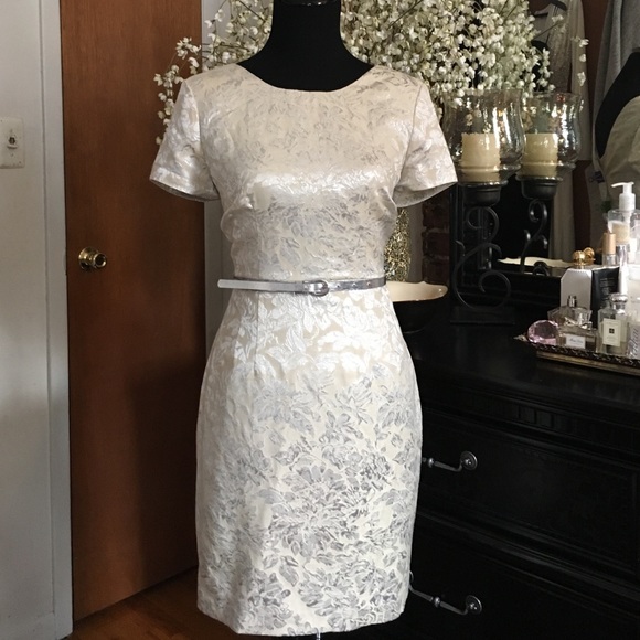 💐 New w/ tags Forever 21 Cocktail Dress 💐