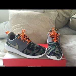 Nike rosherun print GS