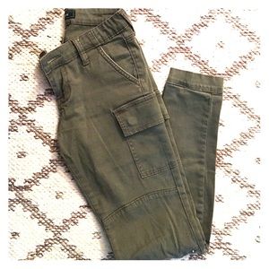 Green cargo style skinny jeans