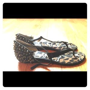 Sam Edelman Exie Studded Sandal Size 7