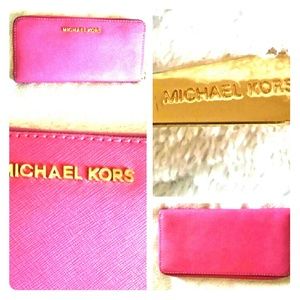Michael Kors Hot Pink Wallet