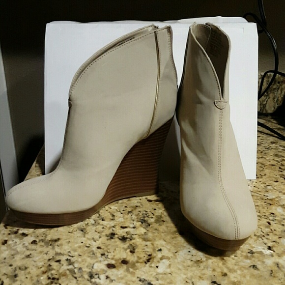Wedges - Picture 2 of 2