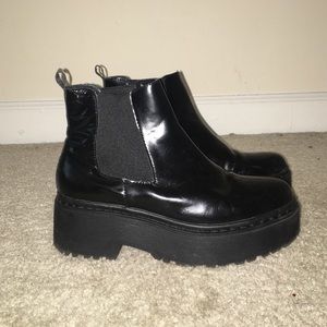 Jeffrey Campbell flatform booties size 6.5