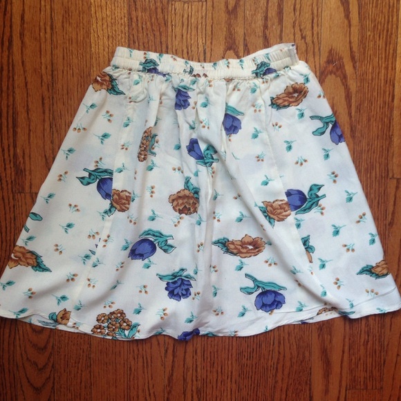 California Select Originals Skirt - Picture 3 of 4