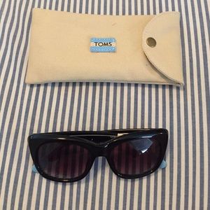 TOMs Kitty sunglasses