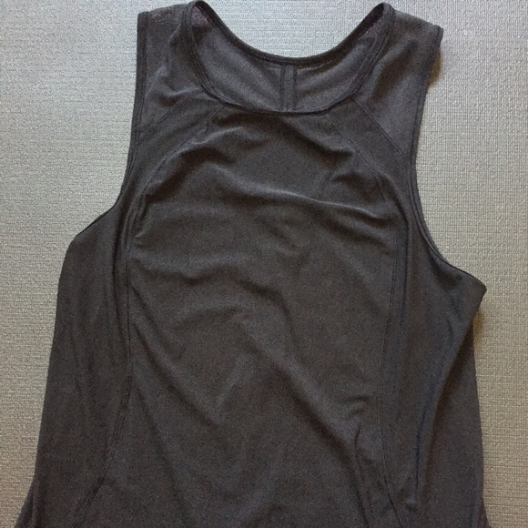 Lululemon sculpt tank