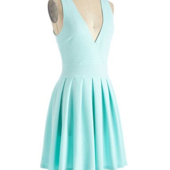 Dress - Picture 1 of 1
