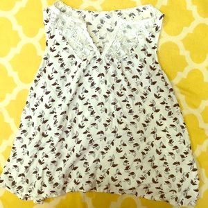 🍊 Flirty dove print top