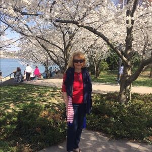 Meet your Posher, Maria