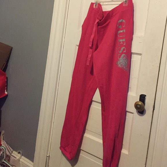Guess sweatpants