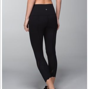 Lululemon Wunder Under Pant Laser Cut Sz 6/8