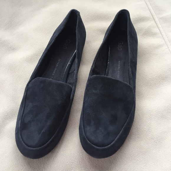 Gap blue suede flats