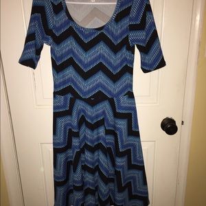 EUC LuLaRoe Nicole!