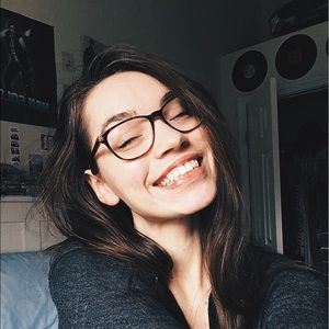 Meet your Posher, Alexa