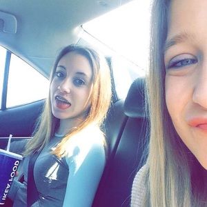 Meet your Posher, Mara