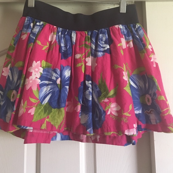 Hollister skirt