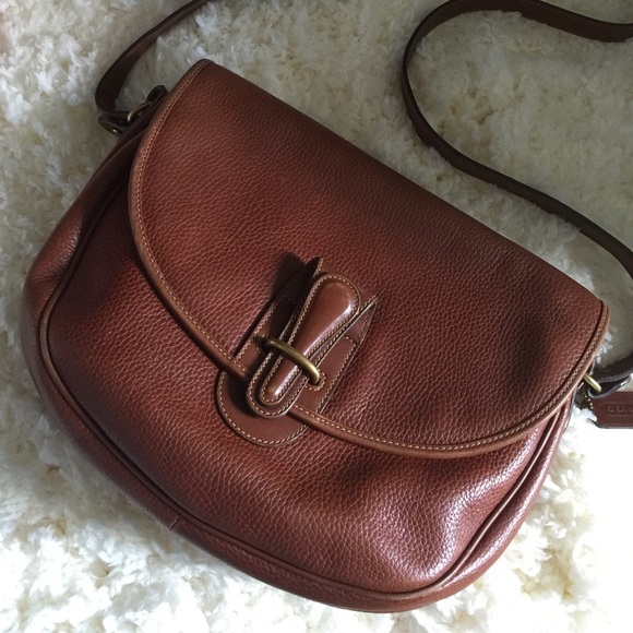 Coach Handbags - Coach vintage crossBody bag