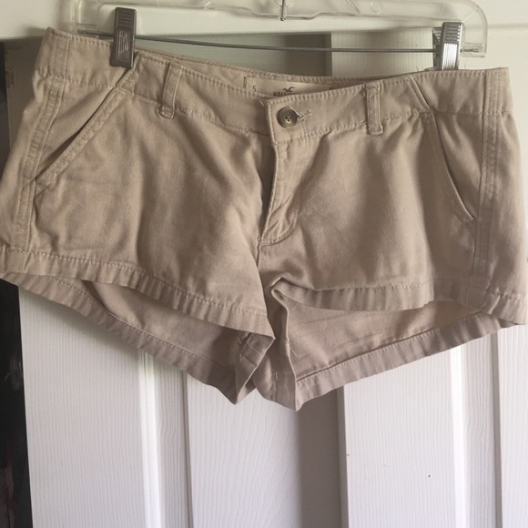 Shorts - Picture 1 of 2