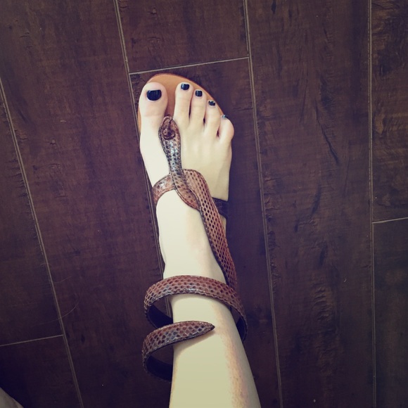 Wrap sandals
