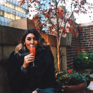 Meet your Posher, Melis
