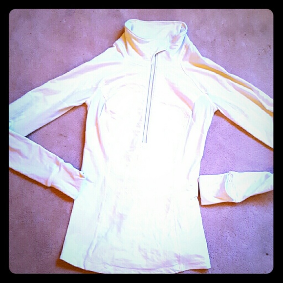 Lululemon top
