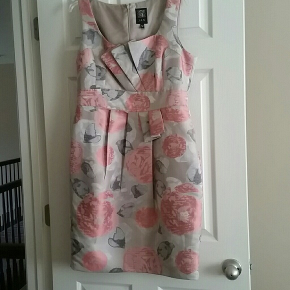 JAX Sleeveless Floral print dress