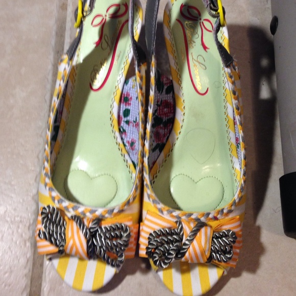 Poetic License Women's Mover and Shaker Wedge