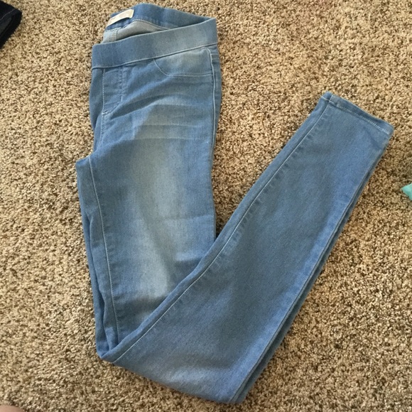 Light blue jeggings
