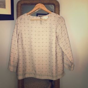 Great light pink/grey pattern boxy blouse!