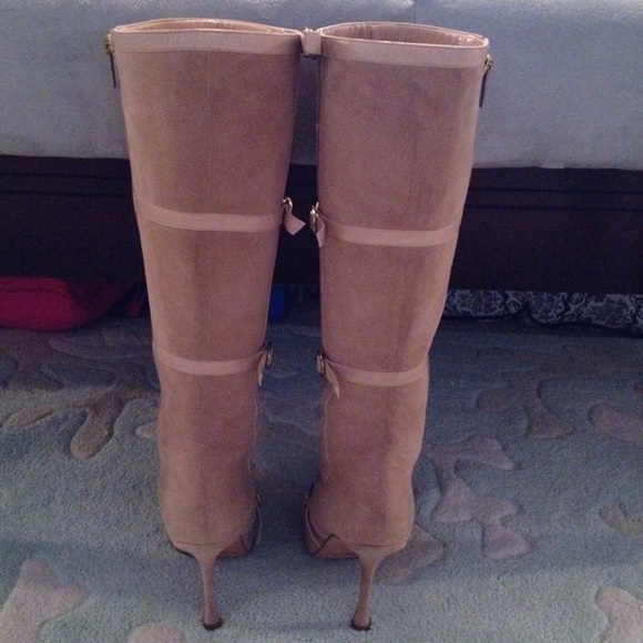 ⚠️SOLD⚠️ 🍾Jimmy Choo Suede Boots🍾Worn 2x!!🍾 - Picture 4 of 4