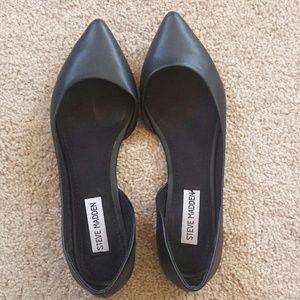Steve Madden Shoes - Like new Steve Madden Elusion flats Steve Madden Shoes - Like new Steve Madden Elusion flats