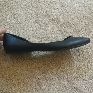 Steve Madden Shoes - Like new Steve Madden Elusion flats Steve Madden Shoes - Like new Steve Madden Elusion flats