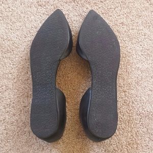 Steve Madden Shoes - Like new Steve Madden Elusion flats Steve Madden Shoes - Like new Steve Madden Elusion flats