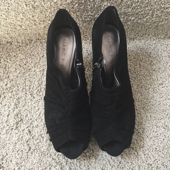 Marc Fischer peep toed black heels - Picture 2 of 4