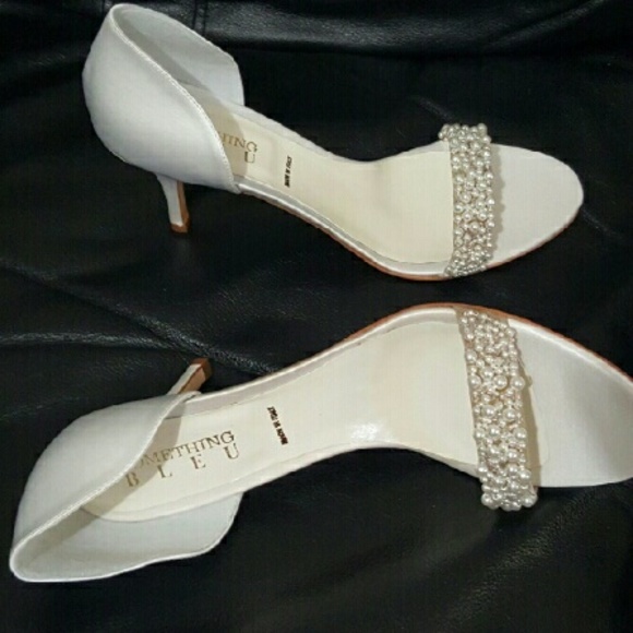 Casual or Dressy Shoes - Picture 1 of 4