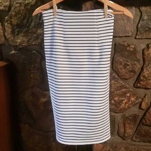 Black and white stretch  pencil skirt