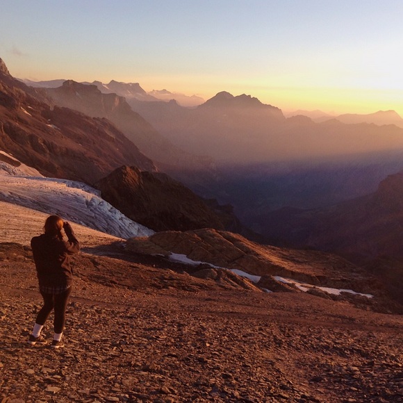 • Meet the posher • - Picture 2 of 7