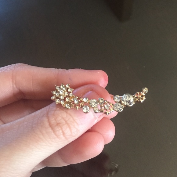 Ear Cuff - Picture 3 of 3