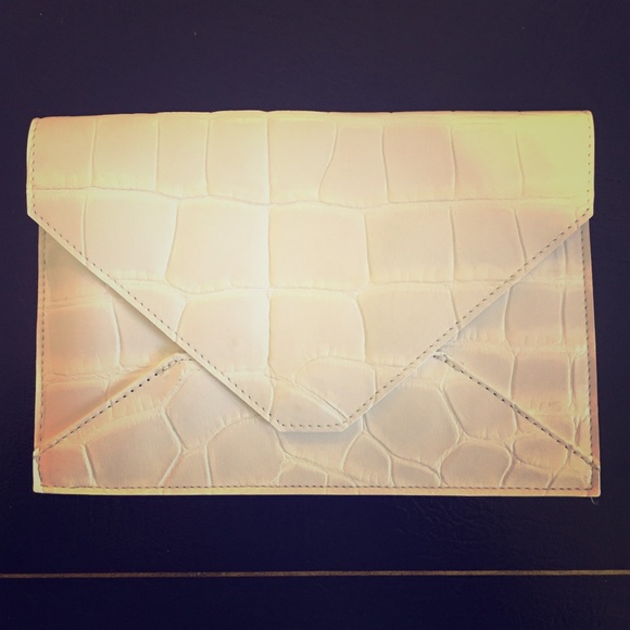 Alexandra Knight Aerin Alligator Clutch in white - Picture 1 of 4